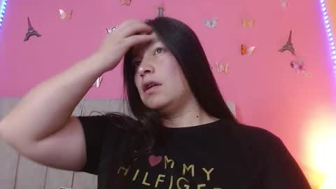 Snapshot of monickhot303av chatting on 5, 10, 2025 monickhot303av online show from 5, 10, 2025