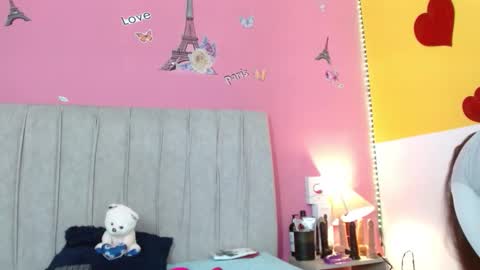 Snapshot of monickhot303av chatting on 14, 11, 2025 monickhot303av online show from 14, 11, 2025