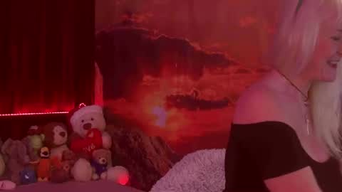 Monika    online show from 1, 3, 2025