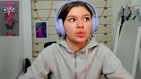 Monika online show from 12, 1, 2025