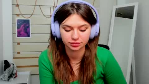 Monika online show from 10, 2, 2025