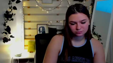 Monika online show from 1, 3, 2026