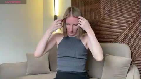 MonikaBos online show from 20, 7, 2026