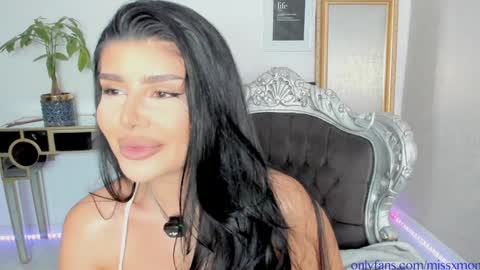 Alessia online show from 3, 10, 2025