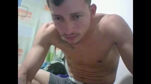 monito_hot17 online show from 29, 11, 2025