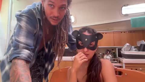 Monk and Mia online show from 11, 10, 2025