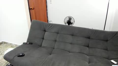 Snapshot of monkeyd_66 chatting on 4, 1, 2025 monkeyd_66 online show from 4, 1, 2025