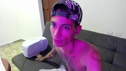 Snapshot of monkeyd_66 chatting on 9, 1, 2025 monkeyd_66 online show from 9, 1, 2025