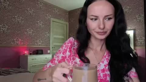 Snapshot of monparis_dream chatting on 17, 4, 2026 monparis_dream online show from 17, 4, 2026