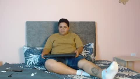 Snapshot of monserratthomson chatting on 28, 3, 2026 monserratthomson online show from 28, 3, 2026