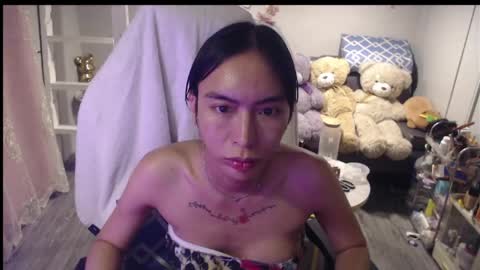 ELYSE A SIMPLE GIRL online show from 10, 4, 2026