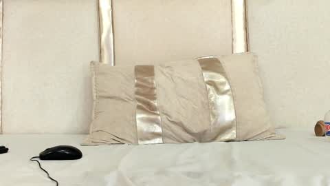 Linda Darling online show from 5, 2, 2025