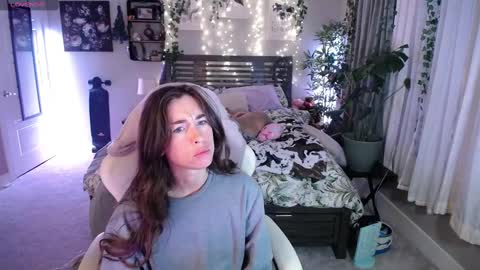 Snapshot of monstrumologist chatting on 3, 1, 2025 Lydia Mooney online show from 3, 1, 2025