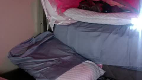 Snapshot of montydx chatting on 24, 10, 2025 montydx online show from 24, 10, 2025