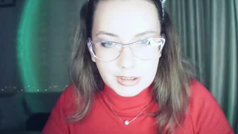moodiemira online show from 10, 10, 2025