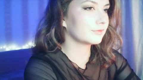 moodiemira online show from 15, 10, 2025