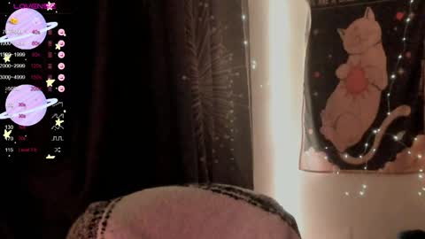 Snapshot of moon__girl chatting on 28, 3, 2026 Roxy online show from 28, 3, 2026