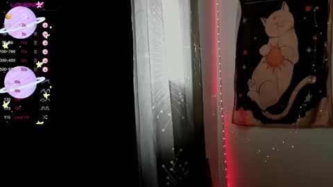 Snapshot of moon__girl chatting on 12, 5, 2026 Roxy online show from 12, 5, 2026