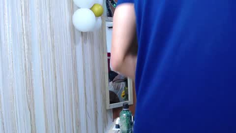 Snapshot of moon_and_fire_ chatting on 23, 11, 2025 moon_and_fire_ online show from 23, 11, 2025