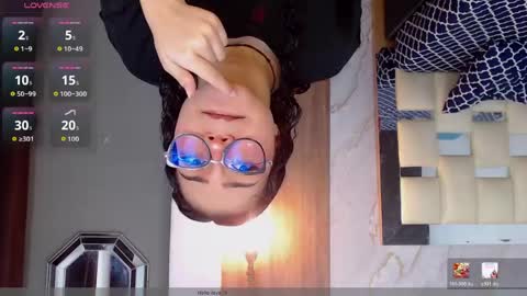 moon_and_fire_ online show from 25, 3, 2026