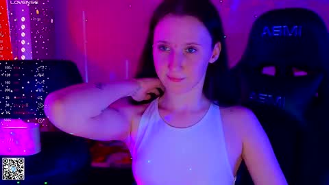 Lola online show from 6, 3, 2025