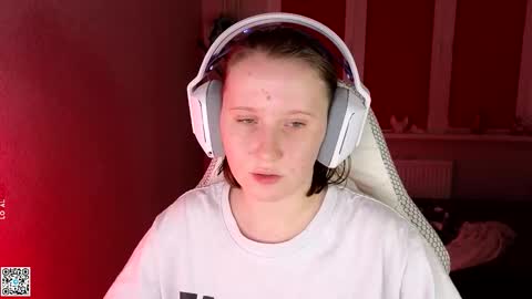 Lola online show from 15, 9, 2025