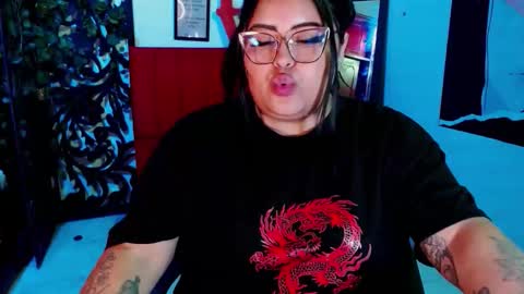 Snapshot of moon_sunflowers chatting on 19, 11, 2025 moon_sunflowers online show from 19, 11, 2025