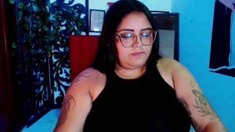 Snapshot of moon_sunflowers chatting on 2, 12, 2025 moon_sunflowers online show from 2, 12, 2025