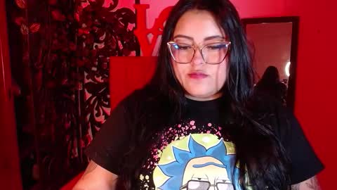 Snapshot of moon_sunflowers chatting on 14, 12, 2025 moon_sunflowers online show from 14, 12, 2025