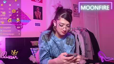 Nicky  online show from 5, 4, 2026