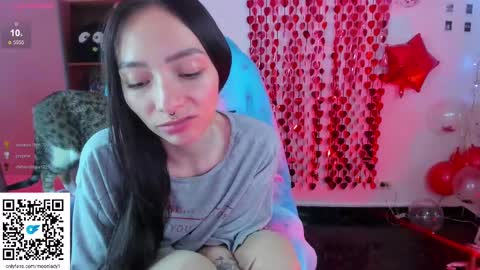 Snapshot of moonlady_ chatting on 24, 2, 2025 MOON online show from 24, 2, 2025