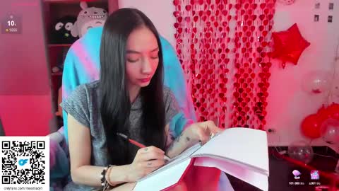 Snapshot of moonlady_ chatting on 24, 2, 2025 MOON online show from 24, 2, 2025