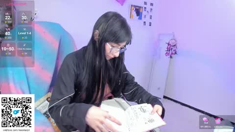 Snapshot of moonlady_ chatting on 19, 9, 2025 MOON online show from 19, 9, 2025