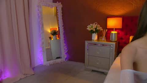 Snapshot of moonligt_iris chatting on 26, 11, 2025 moonligt_iris online show from 26, 11, 2025