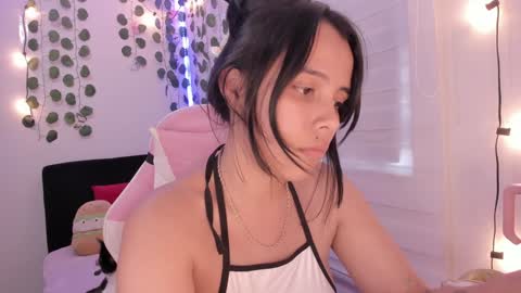 moonliight__ online show from 21, 1, 2025