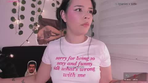 moonliight__ online show from 9, 2, 2026