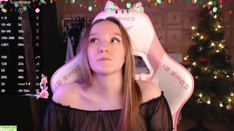 Snapshot of moonlish_siren chatting on 20, 12, 2024 Katrin online show from 20, 12, 2024