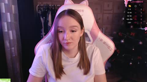 Snapshot of moonlish_siren chatting on 25, 1, 2025 Katrin online show from 25, 1, 2025