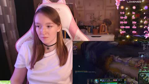 Snapshot of moonlish_siren chatting on 31, 1, 2025 Katrin online show from 31, 1, 2025