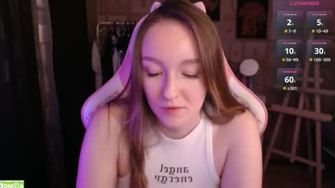 Snapshot of moonlish_siren chatting on 25, 2, 2025 Katrin online show from 25, 2, 2025