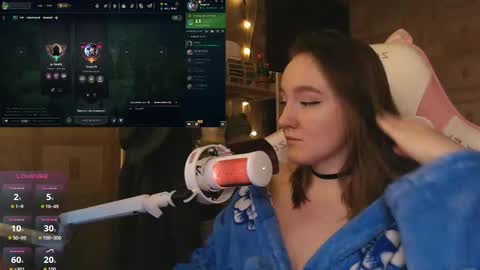 Snapshot of moonlish_siren chatting on 8, 3, 2026 Katrin online show from 8, 3, 2026