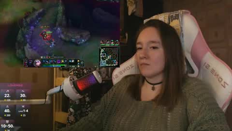 Snapshot of moonlish_siren chatting on 14, 5, 2026 Katrin online show from 14, 5, 2026