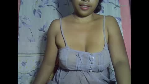 moonlovelyxx online show from 9, 1, 2025