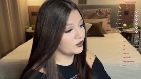 Snapshot of moonrenata chatting on 21, 10, 2025 Ri online show from 21, 10, 2025