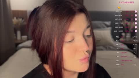 Snapshot of moonrenata chatting on 23, 11, 2025 Ri online show from 23, 11, 2025