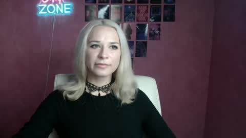 Susanna online show from 7, 7, 2026