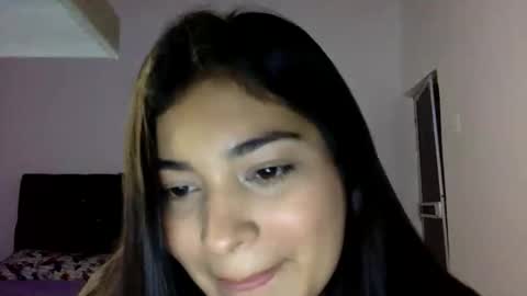 Snapshot of moonvan chatting on 16, 11, 2025 moonvan online show from 16, 11, 2025