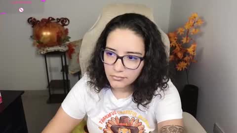 Moon Woman online show from 28, 11, 2025