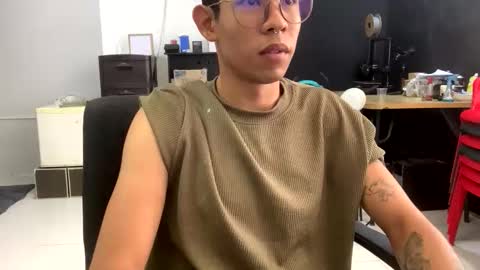 Andrew  online show from 15, 5, 2026