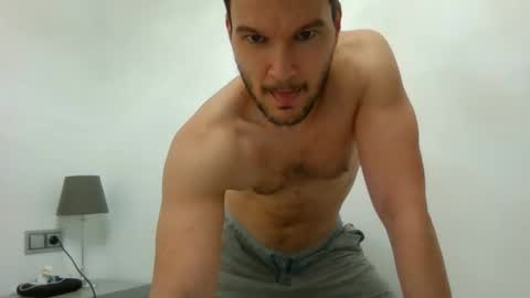 Snapshot of morbosogym27 chatting on 9, 2, 2026 morbosogym27 online show from 9, 2, 2026